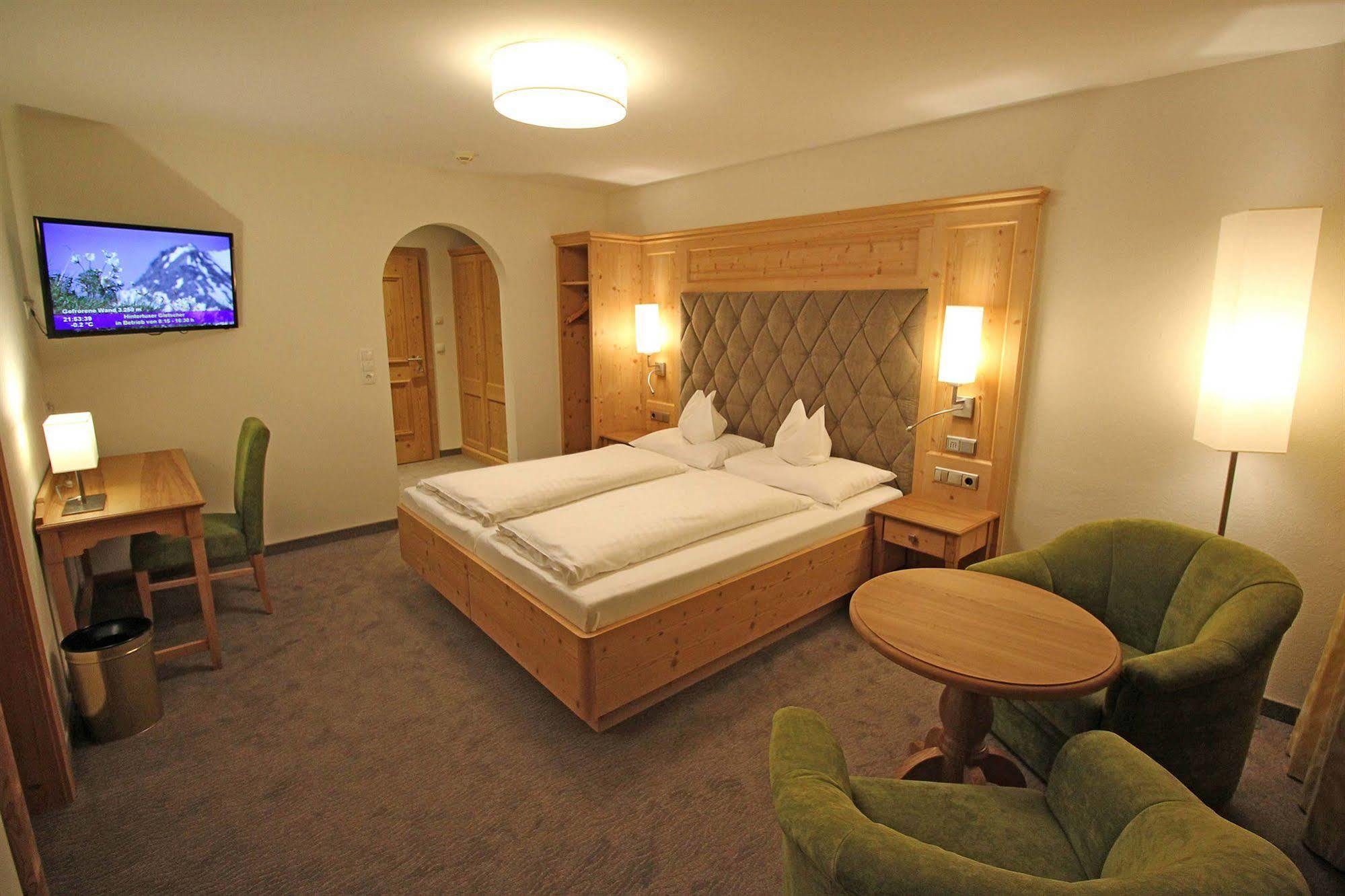 Hotel Pension Sonnleiten Tux Luaran gambar
